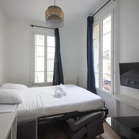 5#studio 2pers#paris 15#commerce#ac * Parigi